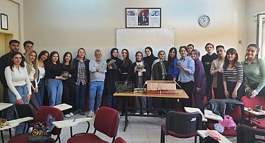 Üniversite öğrencileri doğada tekrar kullanılabilir malzemelerle teraryum hazırladı