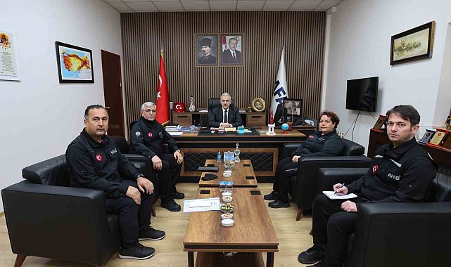Vali Ayyıldız'dan AFAD'a ziyaret