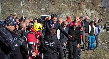 Vali Çelik, kayıp Keskin'in arama çalışmalarına katıldı