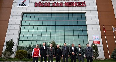 Vali Çiftçi, Doğu Anadolu Bölge Kan Merkezi'ni ziyaret etti