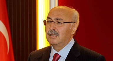 Vali Köşger: "Terlik Cumali'ye ait"