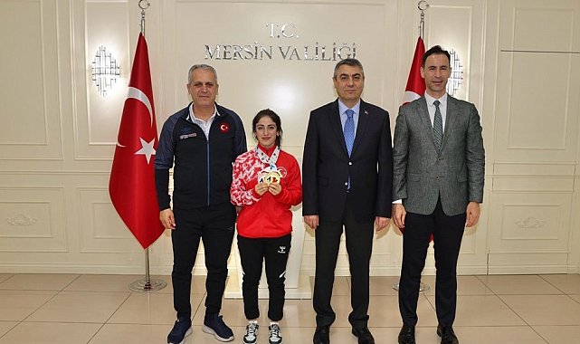 Vali Toros, Avrupa şampiyonu halterci Gamze Altun'u ağırladı