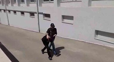 Valizinde 6 bin uyuşturucu hap çıktı, "İçiciyim" diyerek paçayı kurtarmak istedi