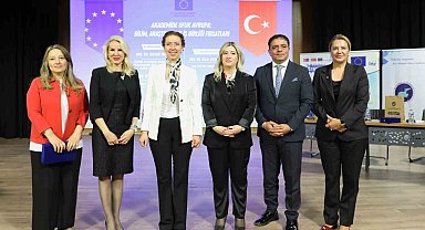 Van AB Bilgi Merkezi, YYÜ'de 'AB Desteklerini' anlattı