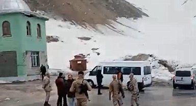 Van-Bahçesaray yolu ulaşıma açıldı