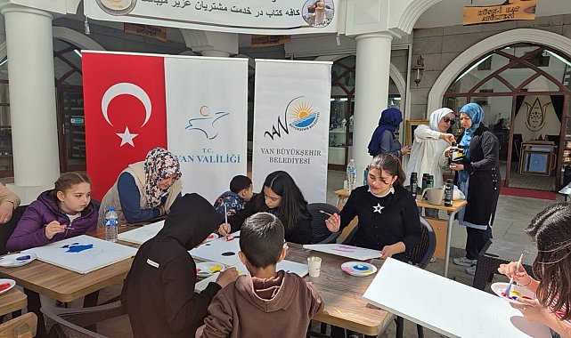 Van Büyükşehir Belediyesinden çocuklara ve annelerine özel atölye