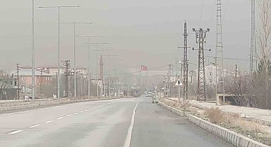 Van, toz bulutuyla kaplandı