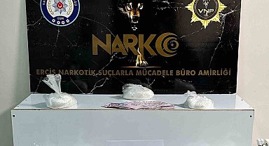Van'da 3 kilo 294 gram uyuşturucu ele geçirildi