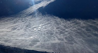 Van'da 'kar şelalesi' hayran bıraktı