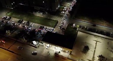 Van'da 4 ev ve 1 iş yerine operasyon: Çok sayıda silah ve mermi ele geçirildi