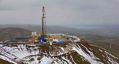 Van'da petrol arayışı: 200 tonluk dev sondaj kulesi kuruldu