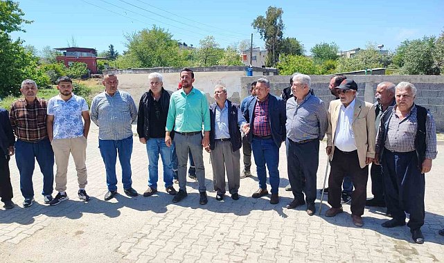 Vatandaşlar 'işe alma taahhüdü verip sözünde durmadığını' iddia etikleri şirkete tepki gösterdi