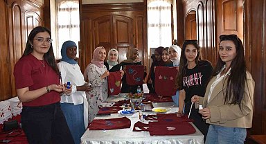 Yabancı öğrencilerle renkli workshop etkinliği