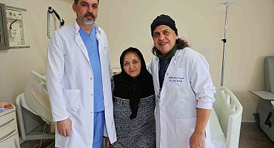 Yapay zeka ameliyata girdi: Kalça protezi operasyonunda ilk kez kullanıldı