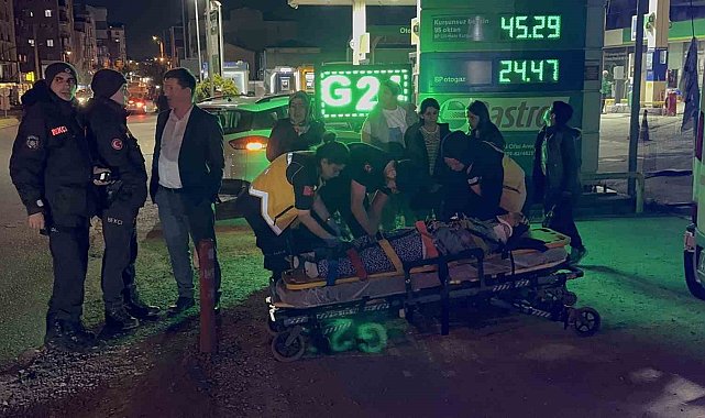 Yaya geçidinden geçen kadına otomobil çarptı