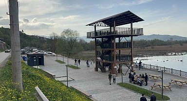 Yenilenen Efteni Gölü ziyaretçilerin ilgi odağı oldu