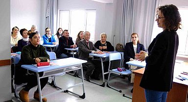 Yenilikçi yazarlık atölyelerinde kelimeler hayat buluyor