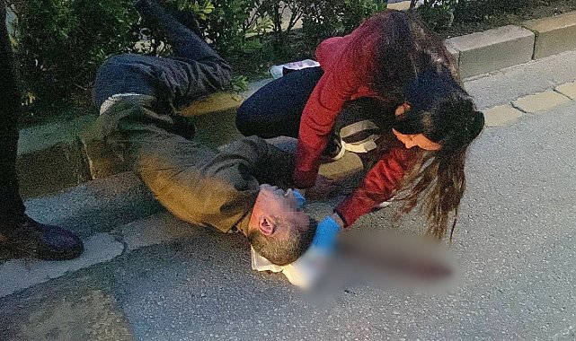 Yolun karşısına geçmeye çalışan yayaya çarpıp kayıplara karıştı