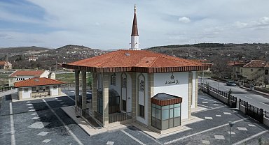 Yunus Emre Cami açılış için gün sayıyor
