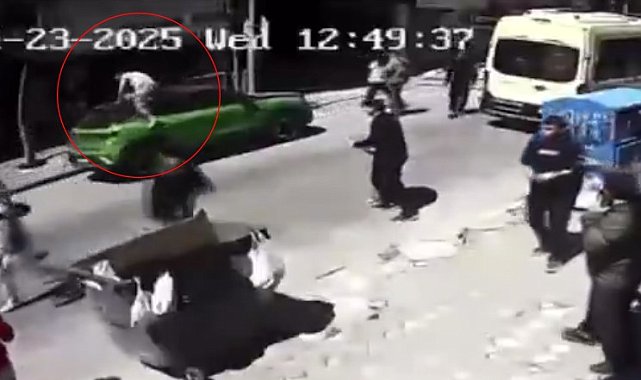 Zeytinburnu'nda deprem esnasında balkondan atlayan genç arabanın üzerine düştü: O anlar kamerada