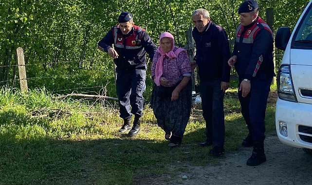Zihinsel engelli kadının kayıp ihbarı ekipleri harekete geçirdi