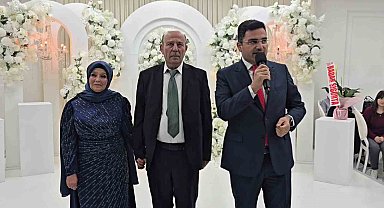 Zonguldaklı çift, 40. evlilik yıl dönümünü düğünle kutladı