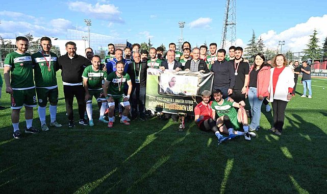1. Amatör Futbol Mürüvvet Başdeğirmen Ligi'nin Şampiyonu DSİ Spor oldu