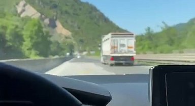 120 kilometre hızla gitti, önündeki tıra yetişemedi