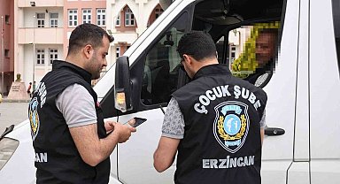 16 ekip 54 personelle Erzincan Emniyeti çocuk ve gençler için sahada