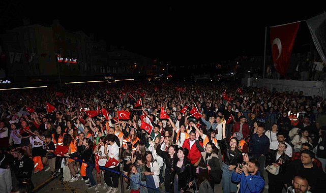 19 Mayıs coşkusu Büyükşehir konserleri ile yaşandı