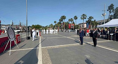 19 Mayıs kutlamaları Marmaris'te çelenk sunma töreni ile başladı