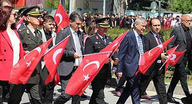 19 Mayıs'ta gözler gökyüzündeydi