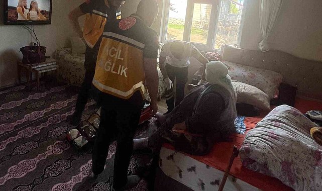 200 kilo ağırlığındaki kadın hastaneye nakledildi