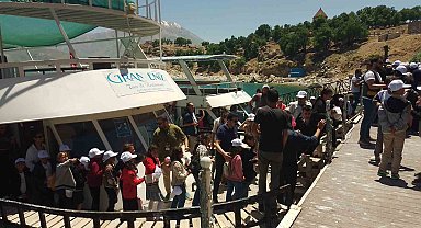 22. Akdamar Çocuk ve Gençlik Tiyatroları Şenliği sona erdi