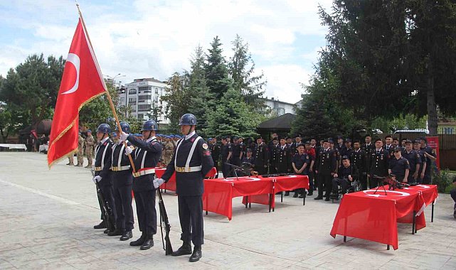 'Özel' Mehmetçikler, yemin ederek bir günlük asker oldu