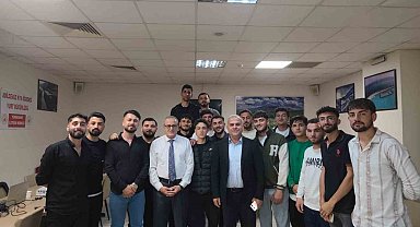 'Yaşayan İnsan Hazinesi' Birol, öğrencilerle bir araya geldi