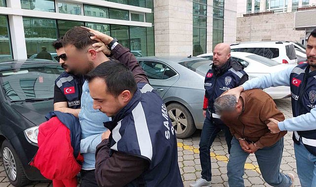 49 ilde düzenlenen operasyonda Samsun'da gözaltına alınan 2 kişi adliye sevk edildi