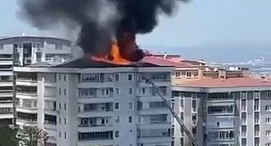 6 katlı binanı çatısı küle döndü