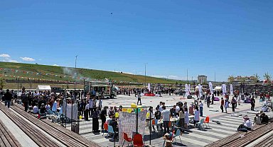 8. Dede Korkut Şenliklerinin 5. günü, her temadan etkinliğe sahne oldu