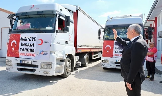 Adana Büyükşehir'den Suriye'ye 3 tırlık yardım