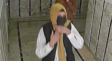 Adana'da hırsızlık: 890 bin TL'lik altın çalan 2 kadın şüpheli tutuklandı