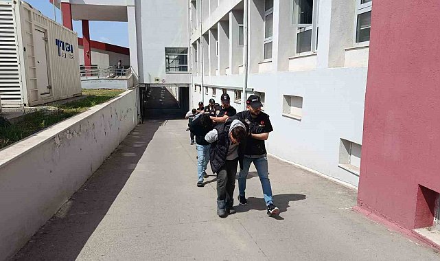 Adana'da kilolarca uyuşturucu ele geçirildi: 53 tutuklama