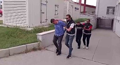 Adana'da tefecilik ve silah ticareti operasyonu: 2 tutuklama