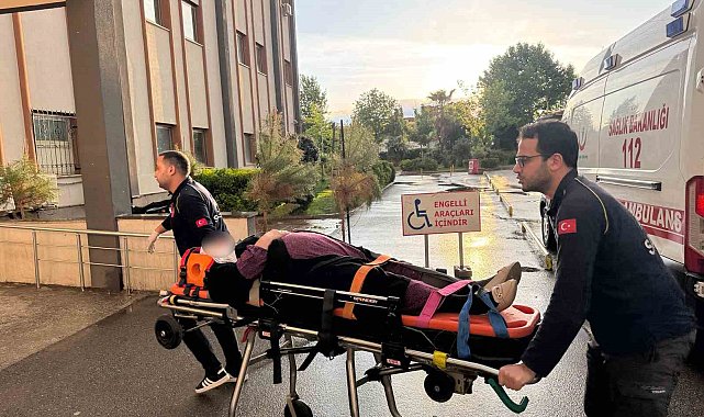 Adıyaman'da otomobil şarampole savruldu: 4 yaralı
