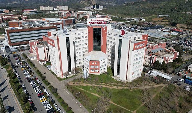 ADÜ'lü profesör ve sekreteri 'rüşvet' iddiasıyla gözaltına alındı