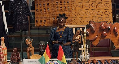 Afrika Kültürü, Millet Kütüphanesi'nde ziyaretçilerle buluşuyor