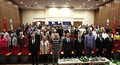 Afyonkarahisar'da "Yeşil Yakalılarla Söyleşiler" etkinliği gerçekleştirildi