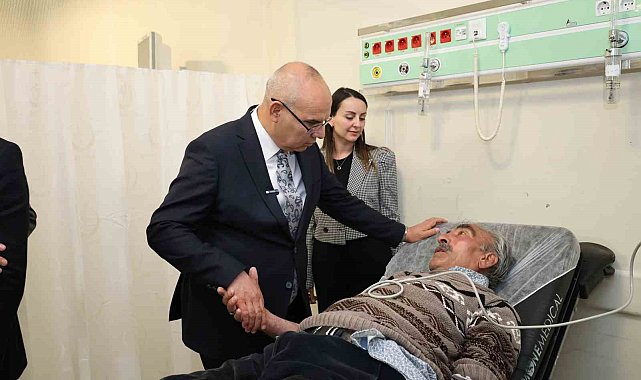 Ağrı Eğitim ve Araştırma Hastanesi'nde sunulan sağlık hizmetleri yerinde incelendi