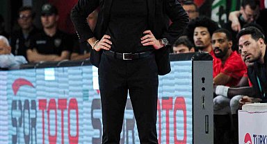 Ahmet Çakı: "Büyük fedakarlıklarla mücadele eden bir ekibiz"