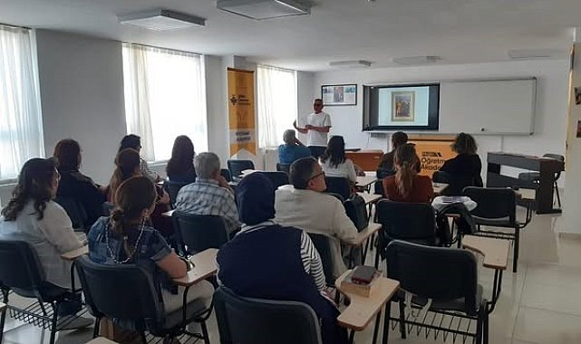 Akademi öğretmenlerine, Koçman anlatıldı